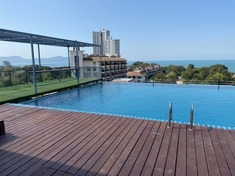 Sell  Condominium in Pattaya Jomtien near Motorway on Sukhumvit Road
