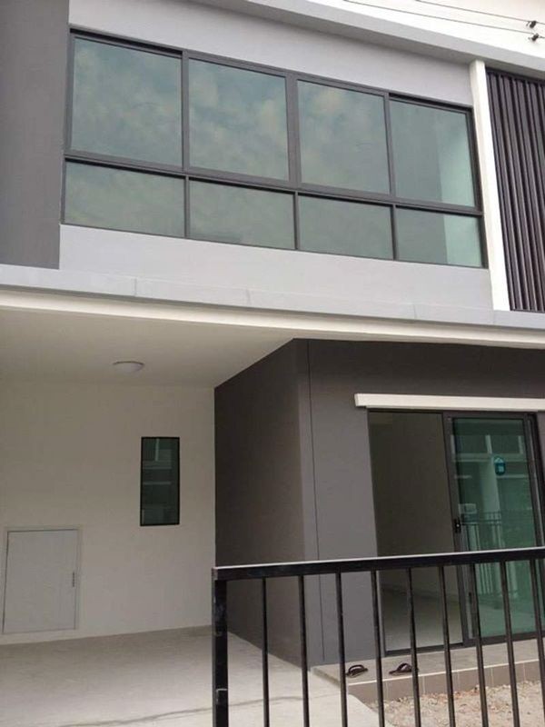 ให้เช่าบ้านหมู่บ้านพฤกษา 83 ติดเซ็นทรัลศาลายา แบบเดินถึง พร้อมเข้าอยู่ได้เลย โทร 086-9789296