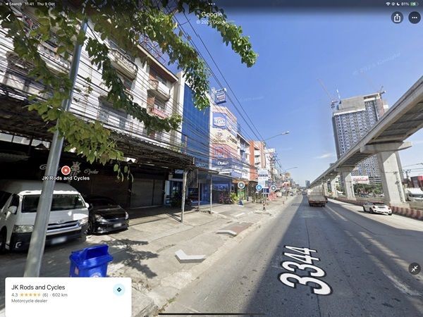 ขายอาคารพาณิชย์ ติดถนน 4 ชั้น 1 คูหา เมืองสมุทรปราการ โทร 0965540198 ราคาต่อรองได้