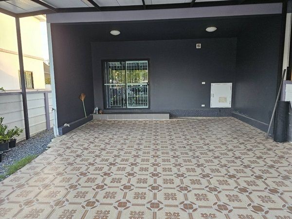 ขายด่วน บ้านทาวเฮ้าส์ หมู่บ้านศิวาลัย บางสมัคร บางปะกง ฉะเชิงเทรา สภาพใหม่ เนื้อที่ 42 ตรว. โทร 0632359638